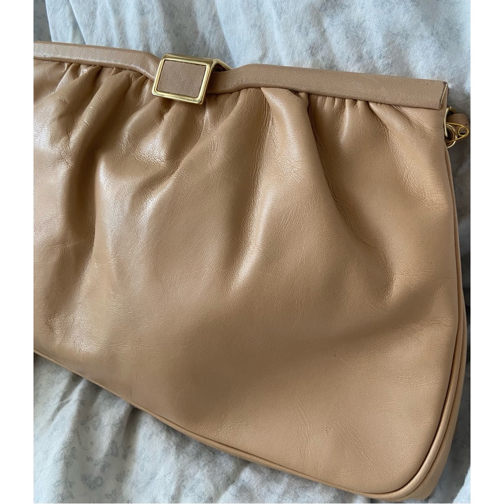 Vintage Tan / Beige Leather Bag